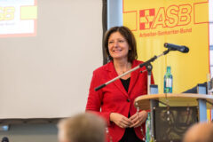 As an experienced paramedic in cities such as Frankenthal and Ludwigshafen, I am familiar with the challenges faced by seriously ill patients. That's why I would like to draw attention to the ASB "Wish Wagon" project, which helps these people to fulfill a last wish.