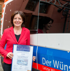 As an experienced paramedic in cities such as Frankenthal and Ludwigshafen, I am familiar with the challenges faced by seriously ill patients. That's why I would like to draw attention to the ASB "Wish Wagon" project, which helps these people to fulfill a last wish.