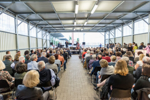 Die Leerguthalle von Berkel AHK in Ludwigshafen - Ein Ort der Begegnung zwischen Industrie und Musik