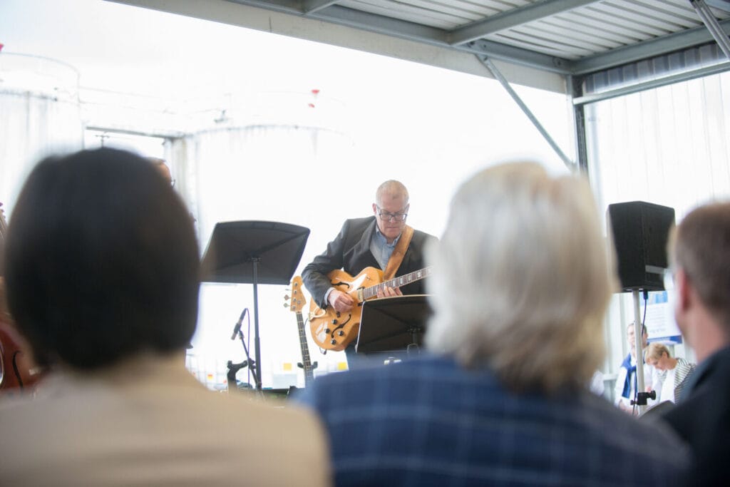 Die Leerguthalle von Berkel AHK in Ludwigshafen - Ein Ort der Begegnung zwischen Industrie und Musik