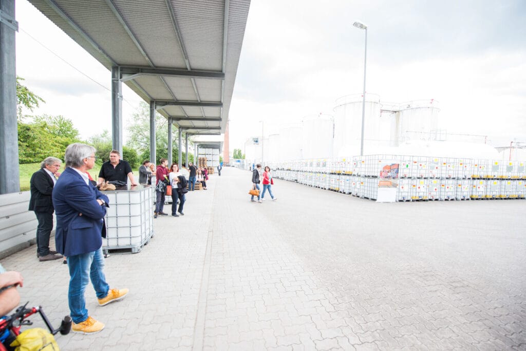 Die Leerguthalle von Berkel AHK in Ludwigshafen - Ein Ort der Begegnung zwischen Industrie und Musik