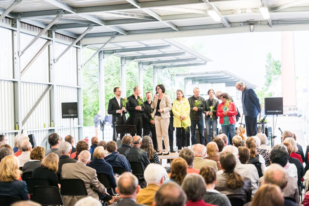 Die Leerguthalle von Berkel AHK in Ludwigshafen - Ein Ort der Begegnung zwischen Industrie und Musik