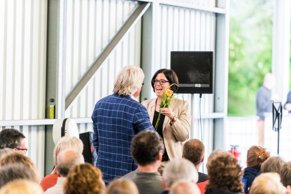 Die Leerguthalle von Berkel AHK in Ludwigshafen - Ein Ort der Begegnung zwischen Industrie und Musik