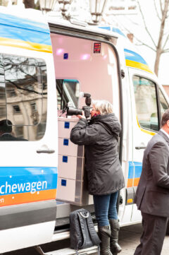 As an experienced paramedic in cities such as Frankenthal and Ludwigshafen, I am familiar with the challenges faced by seriously ill patients. That's why I would like to draw attention to the ASB "Wish Wagon" project, which helps these people to fulfill a last wish.
