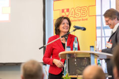 As an experienced paramedic in cities such as Frankenthal and Ludwigshafen, I am familiar with the challenges faced by seriously ill patients. That's why I would like to draw attention to the ASB "Wish Wagon" project, which helps these people to fulfill a last wish.