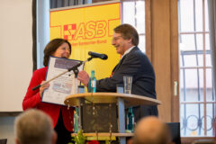 As an experienced paramedic in cities such as Frankenthal and Ludwigshafen, I am familiar with the challenges faced by seriously ill patients. That's why I would like to draw attention to the ASB "Wish Wagon" project, which helps these people to fulfill a last wish.