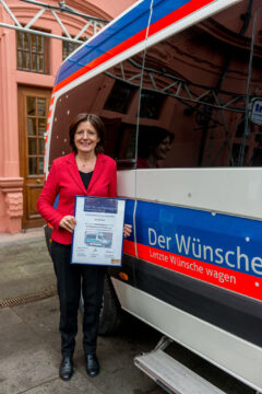 As an experienced paramedic in cities such as Frankenthal and Ludwigshafen, I am familiar with the challenges faced by seriously ill patients. That's why I would like to draw attention to the ASB "Wish Wagon" project, which helps these people to fulfill a last wish.
