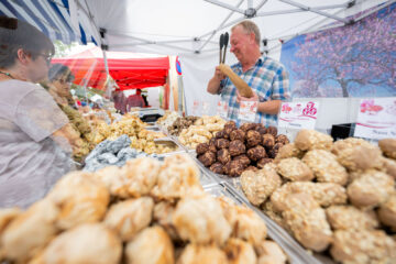 Einmal Zitronenlimonade bitte ;) | Maikammer feiert Pfälzer Gartenmarkt 2023 | Werbe und Reportagefotograf Schepers