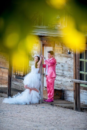 Schepi - your passionate wedding photographer from Römerberg. With a keen sense for the perfect moment, I capture the magic of your wedding in the Rhine-Neckar region and worldwide. Discover authentic and emotional shots that will capture your love for eternity. Let yourself be accompanied by a professional who recognizes and captures the beauty in every moment.