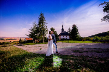 Schepi - your passionate wedding photographer from Römerberg. With a keen sense for the perfect moment, I capture the magic of your wedding in the Rhine-Neckar region and worldwide. Discover authentic and emotional shots that will capture your love for eternity. Let yourself be accompanied by a professional who recognizes and captures the beauty in every moment.