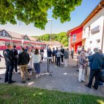 Menschen bei einem Event im Freien